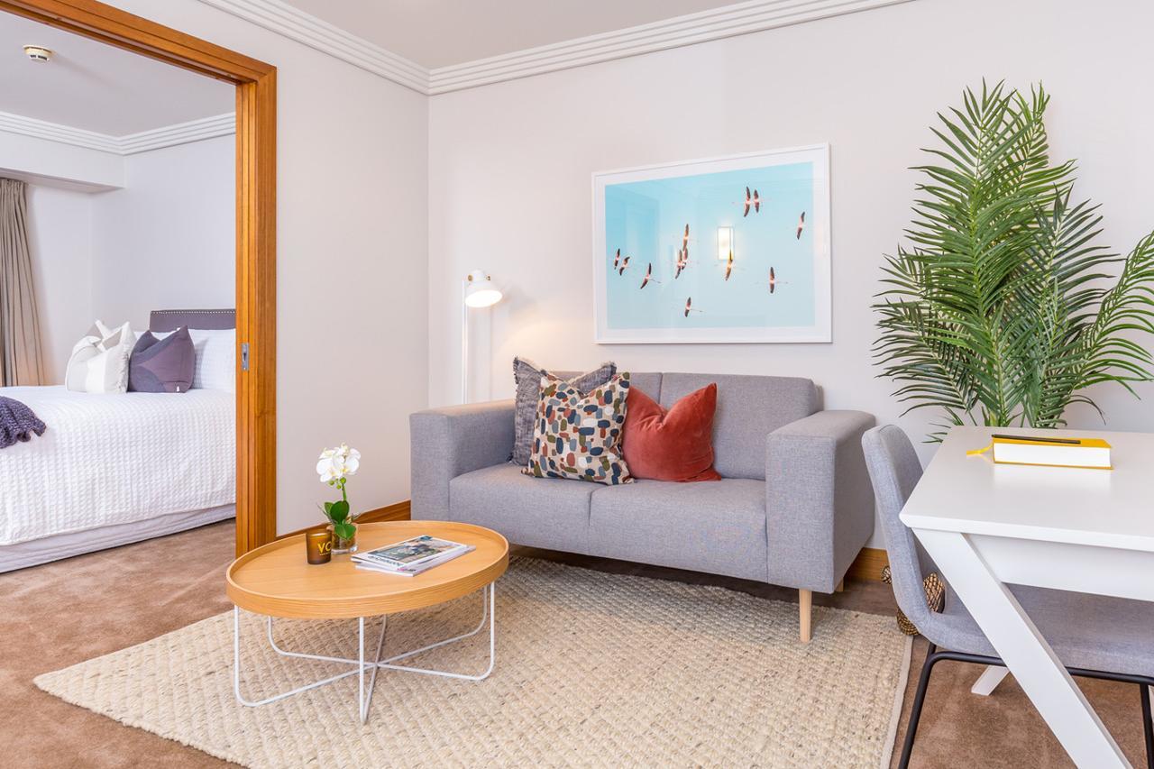Stylish Central City Apartment With Pool And Gym Auckland Esterno foto