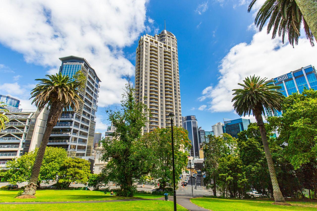 Stylish Central City Apartment With Pool And Gym Auckland Esterno foto